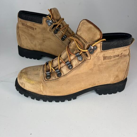 Wilderness by Wolverine Tan Brown Leather Hiking Boots Women 9 - Picture 1 of 15